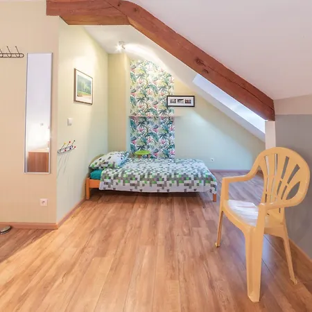 In With Terrace, Cleaning Included Holiday home