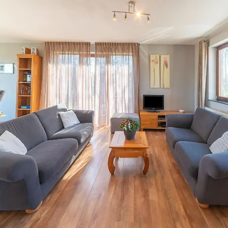 Holiday home In With Terrace, Cleaning Included Borlon